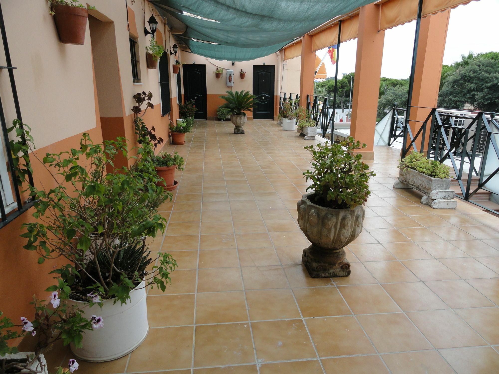Hostal La Campa Chiclana de la Frontera Luaran gambar