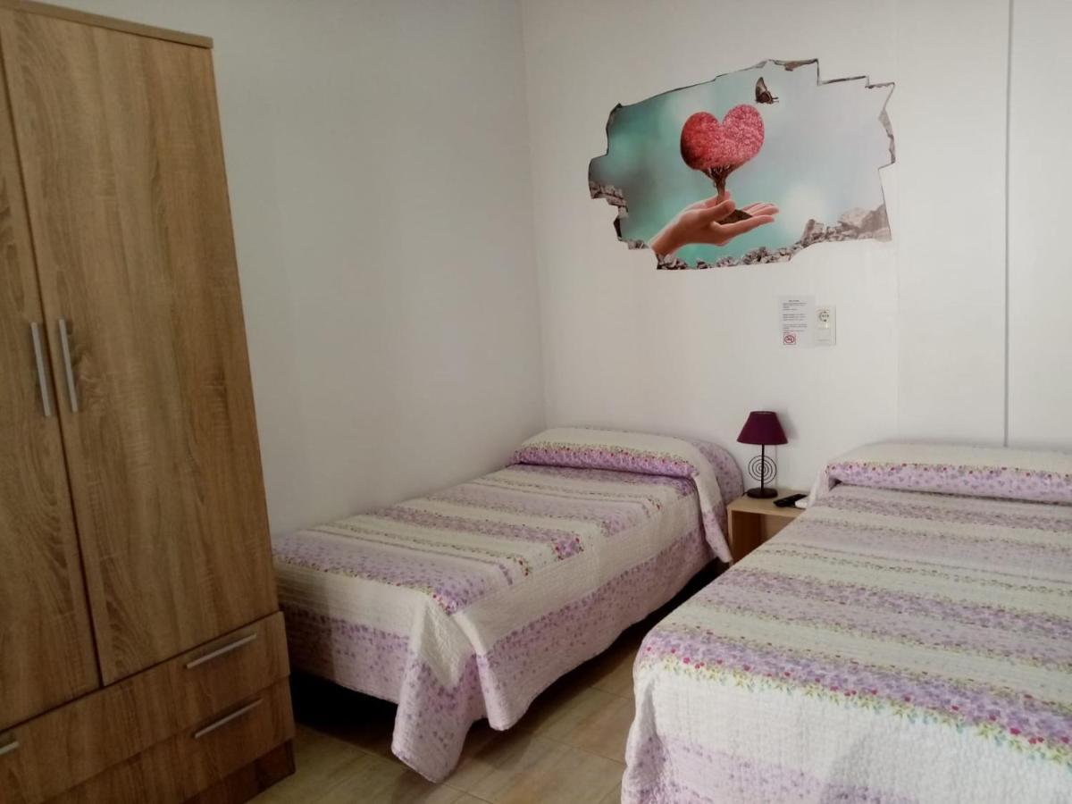 Hostal La Campa Chiclana de la Frontera Luaran gambar